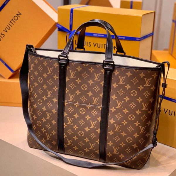 LV WEEK-END TOTE GM