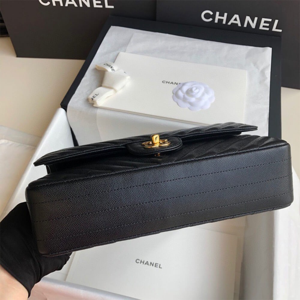 Ch*el classic chevron medium flap