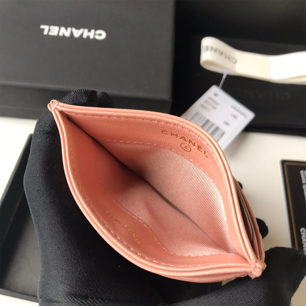 Ch*el 19 card holder