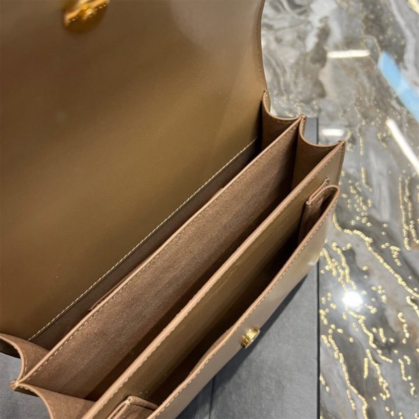SUNSET MEDIUM CHAIN BAG IN SMOOTH LEATHER